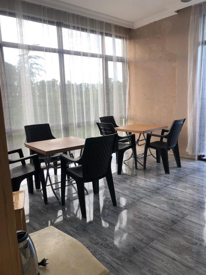 Hotel Guga Kobuleti Exterior foto